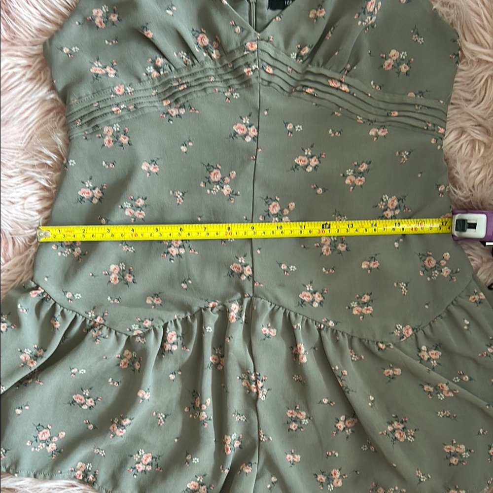 olive green and pink floral romper with ruffle hem - Picture 7 of 11